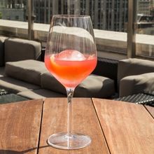 MONARCH ROOFTOP & INDOOR LOUNGE Hosts Oscar Viewing Party