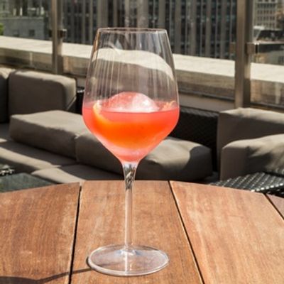 MONARCH ROOFTOP & INDOOR LOUNGE Hosts Oscar Viewing Party