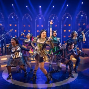 Review: SIX THE MUSICAL National Tour Presented by Broadway In Chicago