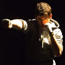 Review: FIGHT NIGHT at 59E59 Theaters-An Absorbing One-Man Show