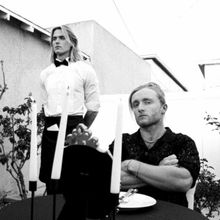 LA-Based Duo Voilà Releases New Song Featuring Craig Owens