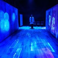 BWW Review: HERE ARE THE FRAGMENTS examines mental illness through immersion and exploration