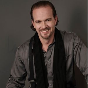 Gabriel Preisser to Perform CHRISTMAS AROUND THE WORLD at The Winter Park Playhouse