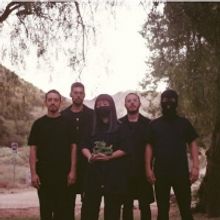 Draag Shares New Song 'Trauma Kit'