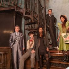Wake Up With BroadwayWorld September 3, 2025- First Look at the New HADESTOWN Cast…
