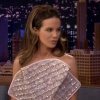 VIDEO: Kate Beckinsale Says She Looks Like Ryan Reynolds on THE TONIGHT SHOW! Video