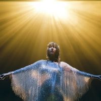 Karen O & Danger Mouse To Perform At Brooklyn's Kings Theatre