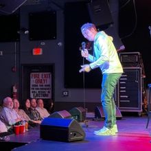Comedian Elon Gold Returns To Teaneck For Two Shows In August