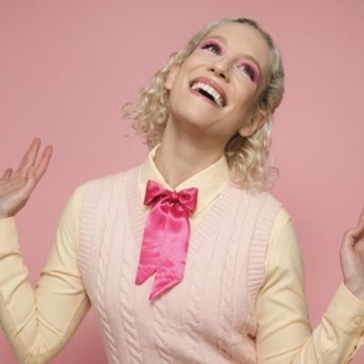 10 Videos To Get Us Bright And Happy About SUNNY SIDE UP Starring Jessica Fishenfeld at Birdland Theater
