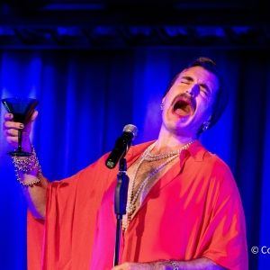 Photos: Sean Patrick Murtagh Bids New York Farewell With BEAUTIFUL GIRLS at The…