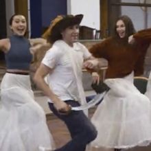 VIDEO: Inside Rehearsal For LITTLE WOMEN at the Park Theatre