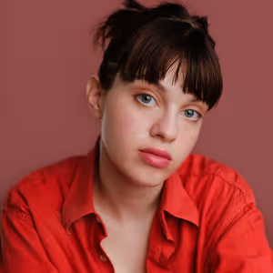Guest Blog: Writer Hannah Caplan on Conversations in The Age of Therapy Speak in Her…