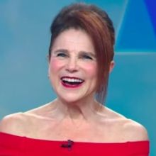 VIDEO: Tovah Feldshuh Reveals Why Seeing FUNNY GIRL Is Like a 'Stadium Experience' on