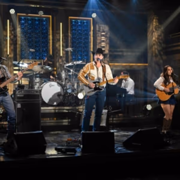 Video: Zach Top Performs 'I Never Lie' on THE TONIGHT SHOW Photo