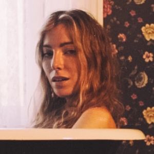 Selett Releases New Single 'Marionette'