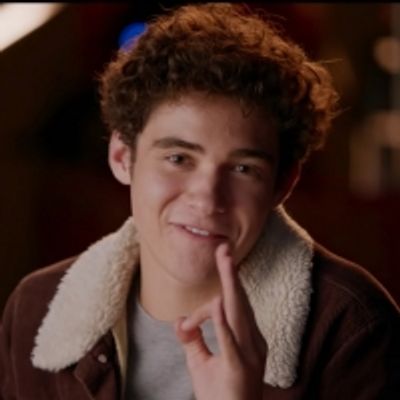 VIDEO: Watch the Trailer for HIGH SCHOOL MUSICAL: THE MUSICAL: THE SERIES: THE HOLIDAY SPECIAL