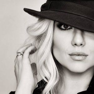 Review: HOLLAND VAVRA: BROADWAY AND BEYOND at Stages Houston