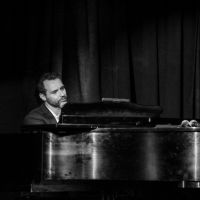 BWW Review: TikTok-lebrity Scott Evan Davis Brings Friends, Music & His Brand Of…