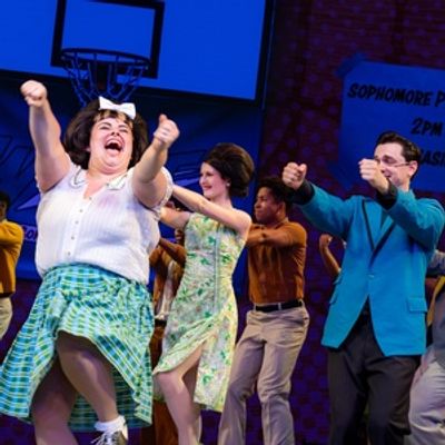 Review: HAIRSPRAY is An Anthem to Optimism and Change