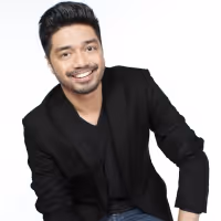Nyoy Volante Plays Signor Pirelli in SWEENEY TODD; Show Opens Oct. 11