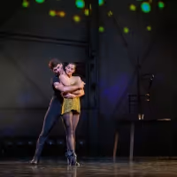 BWW Review: STARSTRUCK, Festival Theatre