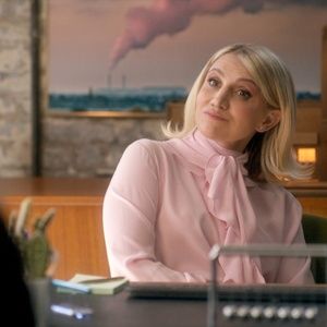 Video: Annaleigh Ashford Faces Off with Jenn Lyon in Exclusive Sneak Peek of STUMBLE