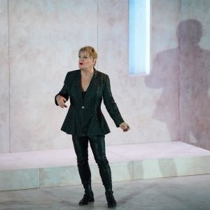 Eddie Izzard to Bring Shakespeare's HAMLET to A.C.T.'s Strand Theater