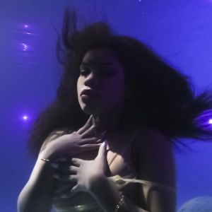 Belle Lundon's 'Space Cadet (Remix)' Soars To #12 On US iTunes Pop Songs Chart