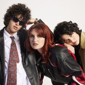 Video: Watch MUNA Perform For Taco Bell's 'Feed the Beast' Unofficial Halftime Show