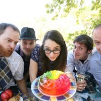 Improv Troupe, Available Cupholders, Returns To Sarasota For Special Residency