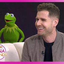 Video: Rob Lake and Kermit the Frog Preview Broadway Show with Live Magic Trick