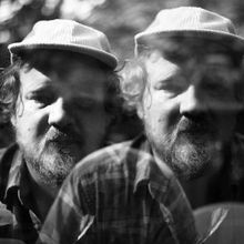 Michael Nau Releases New Single 'Tiny Flakes'