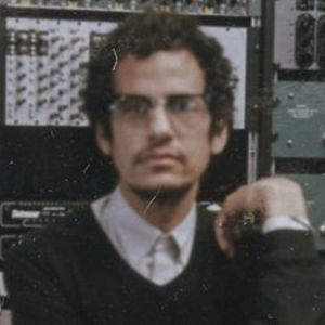 Omar Rodríguez-López Announces 57-LPs Box Set 'AMOR DE FRANCES'
