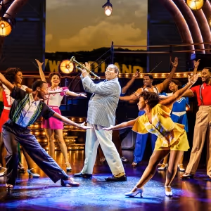 Photos & Video: First Look at James Monroe Iglehart & More in A WONDERFUL WORLD