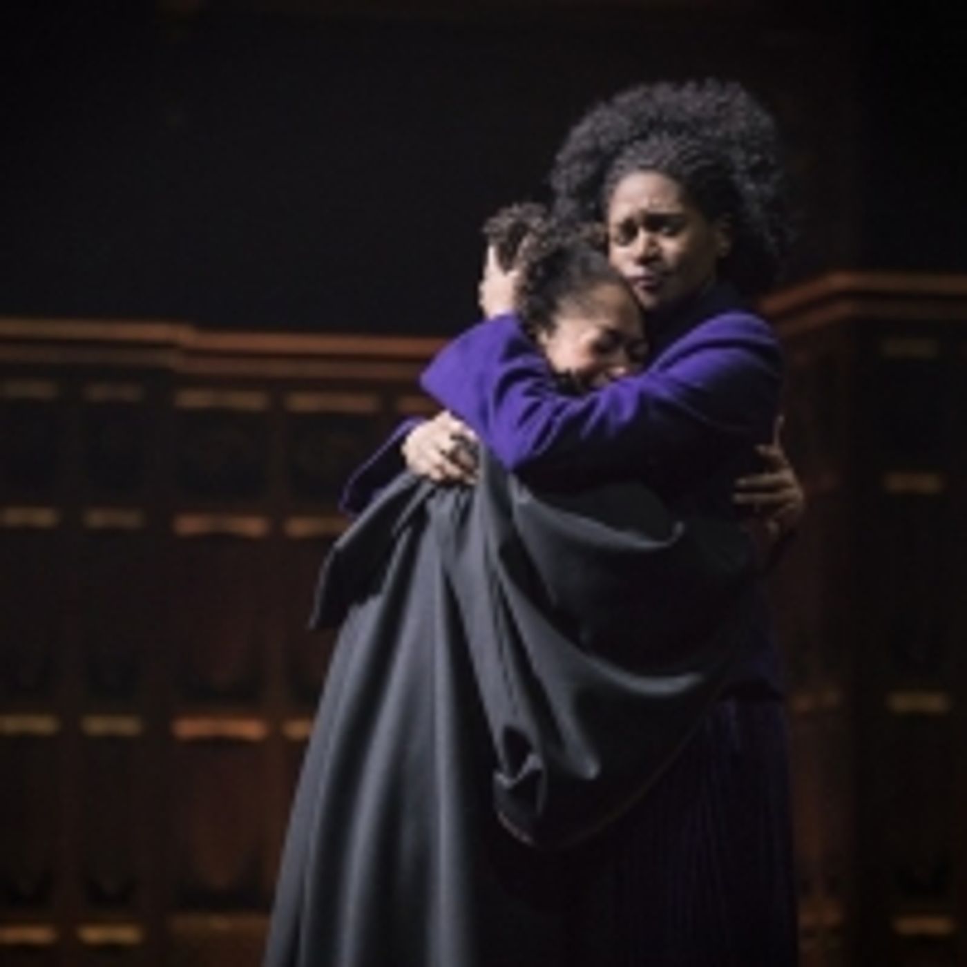 Wake Up With BWW 7/27: A CHORUS LINE Reunion on Backstage LIVE, and More!  Image