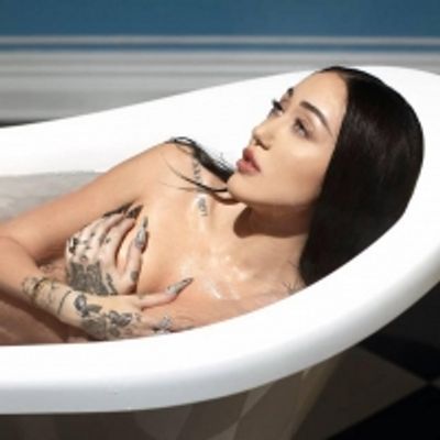 Noah Cyrus Releases New Single 'All Three'