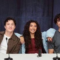 HIDDEN HEROES: A DESCENDANTS STORY Greenlit for Disney Channel and Disney+