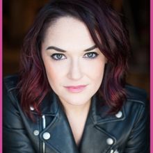 Exclusive: Oh My Pod U Guys- Christine Dwyer Made Me Punch a Light Bulb