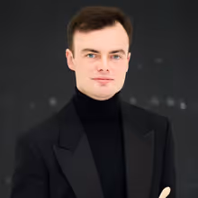 Interview: 'I Look For Anarchic Soloists': Conductor Tom Fetherstonhaugh On…