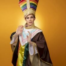 Comedian Cameron Esposito To Play The Den Theatre