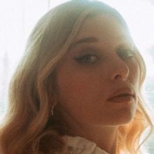 VERITE Releases New Single 'love you forever'
