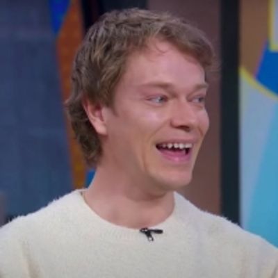 VIDEO: Alfie Allen Talks HANGMEN on GOOD MORNING AMERICA & NBC New York Live