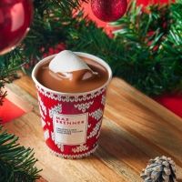 MAX BRENNER in Times Square Offers Free Hot Chocolate on National Hot Chocolate Day 1/31