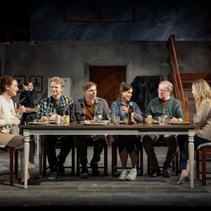Review: REUNION, Kiln Theatre