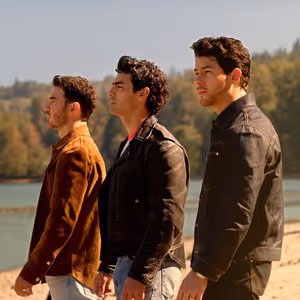 Video: The Jonas Brothers Are Back in First Teaser for CAMP ROCK 3