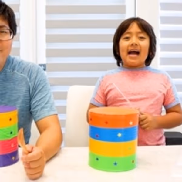Do It Yourself Theater - How to Put on Shows at Home with Your Family