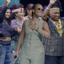 Video: Alicia Keys Surprises Audiences at HELL'S KITCHEN Opening in San Diego