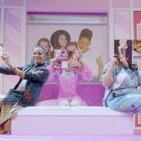 VIDEO: First Look at Madonna Jukebox Musical HOLIDAYS in Paris Video