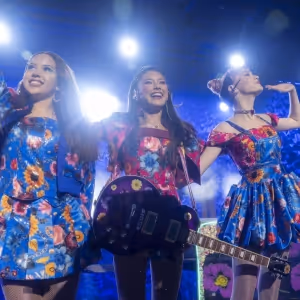 Video: Disney Unveils Trailer for New Music Series ELECTRIC BLOOM