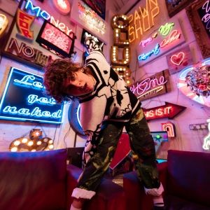 NOAHFINNCE Releases New Single '3 DAY HEADACHE'; Will Play Gramercy Theatre in March